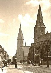 London-Road-looking-South-St-Leonards-on-Sea-c1910